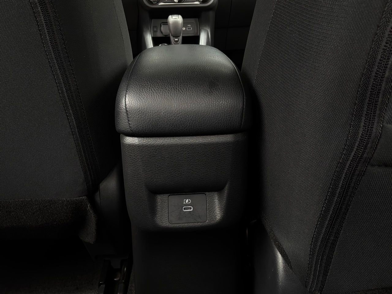 Used 2025 Nissan Versa SV FWD image 12