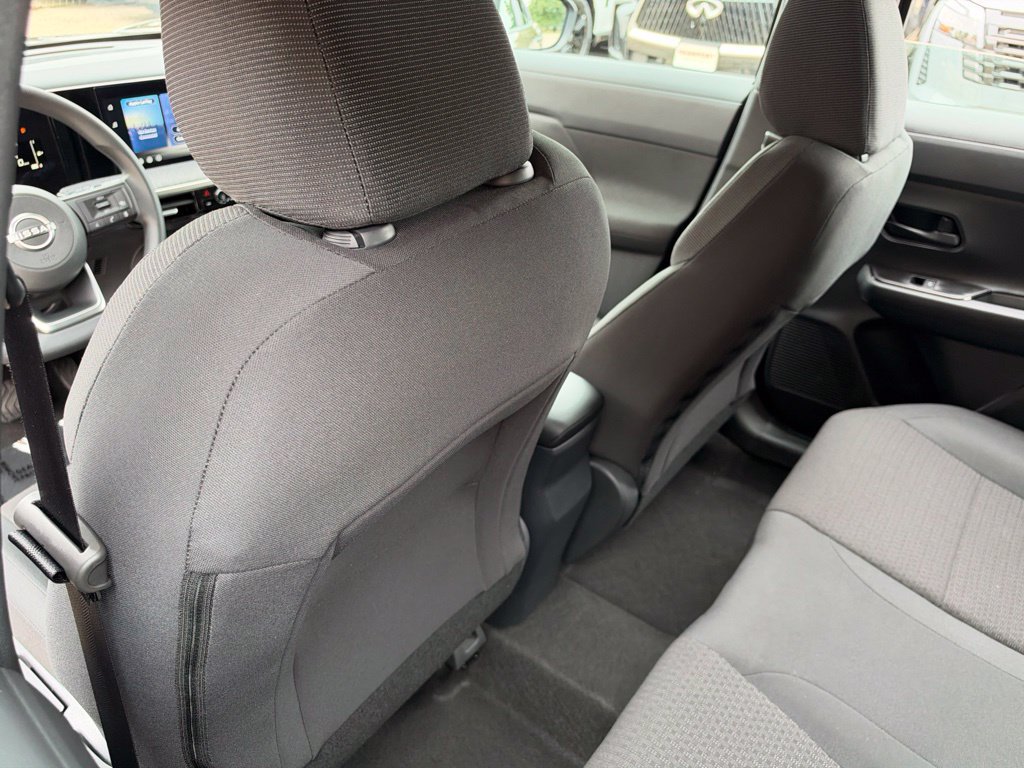 Used 2026 Nissan Kicks S FWD image 28
