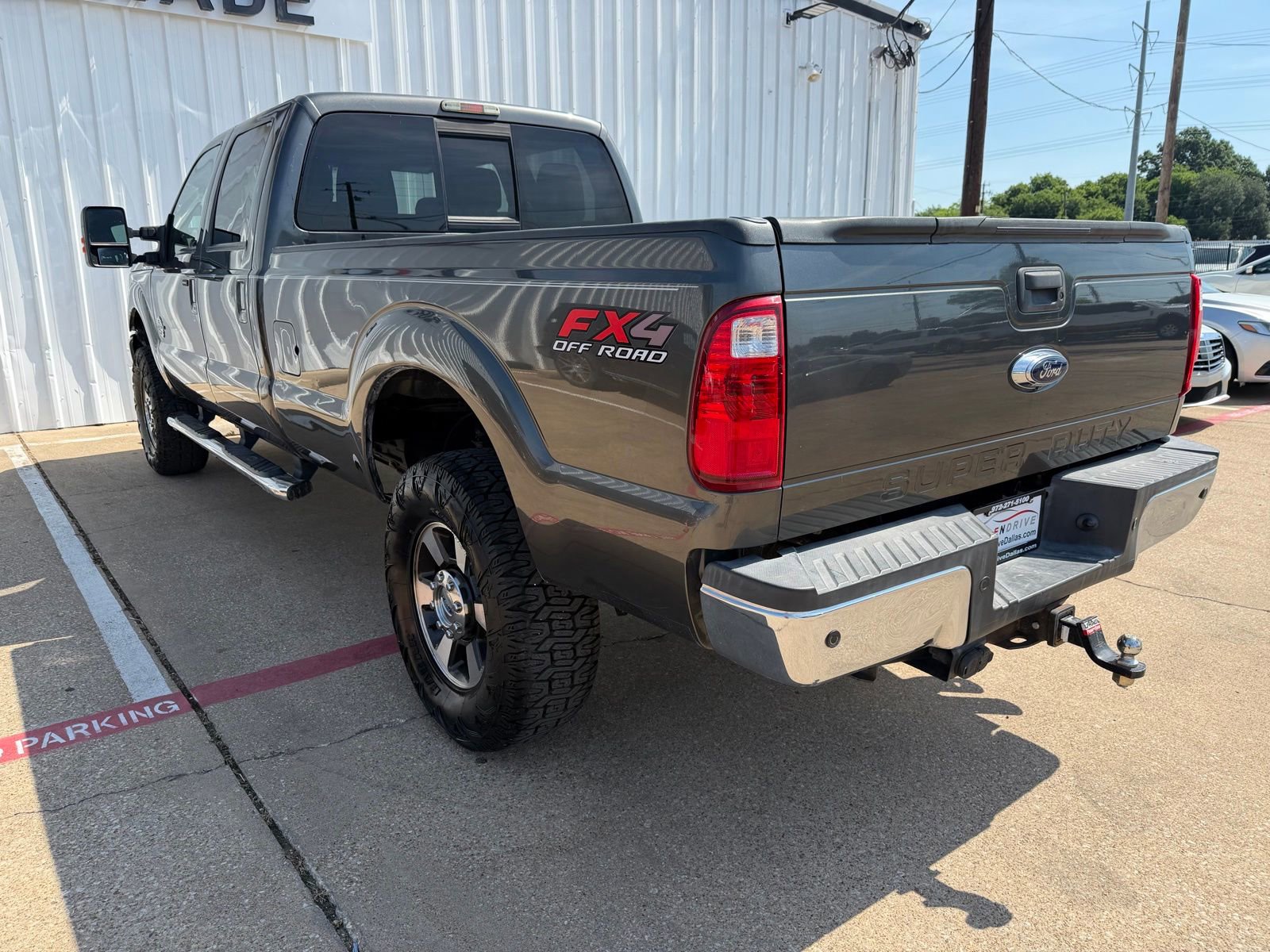 Used 2016 Ford F350 Lariat AWD/4WD image 4
