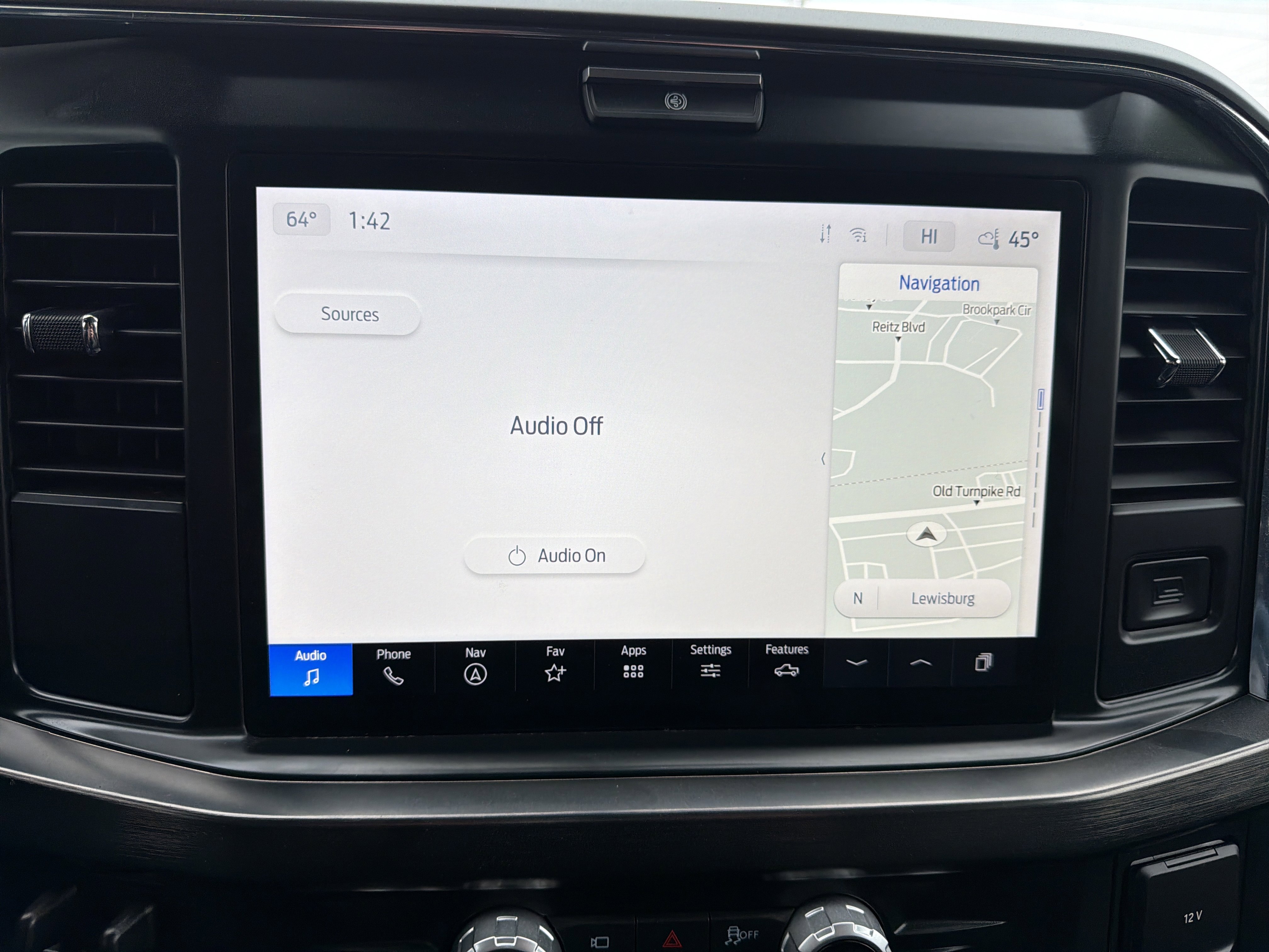 Certified 2026 Ford F250 Lariat image 25