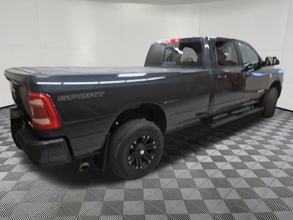Used 2022 RAM 3500 Big Horn w/ Level B Equipment Group AWD/4WD image 4
