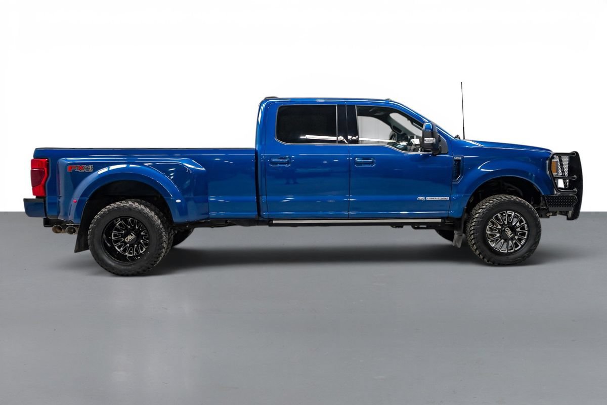 Used 2022 Ford F350 Platinum w/ FX4 Off-Road Package AWD/4WD image 6