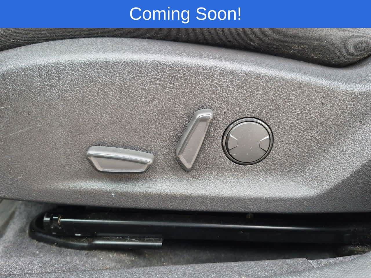 Used 2015 Ford Focus Titanium w/ Titanium Technology Package FWD image 17