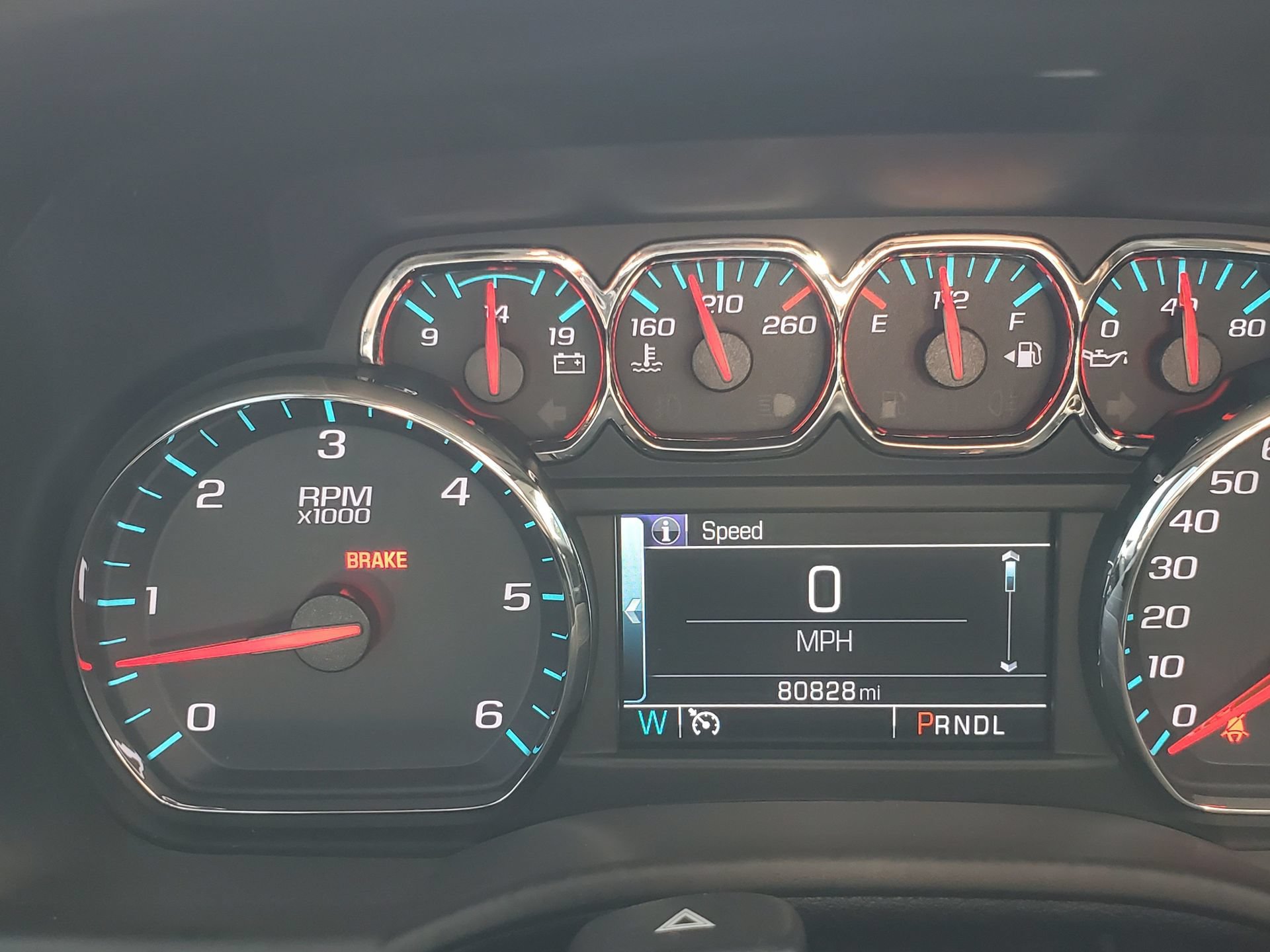 Used 2018 GMC Yukon SLT AWD/4WD image 26