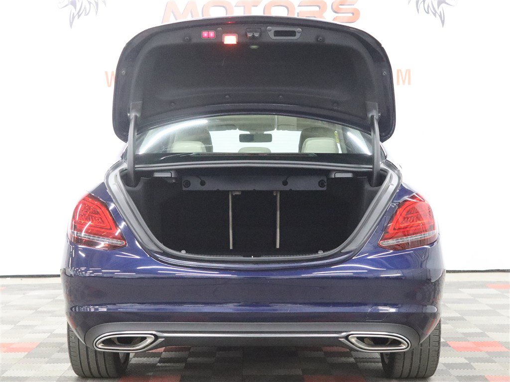 Used 2020 Mercedes-Benz C 300 4MATIC Sedan image 6