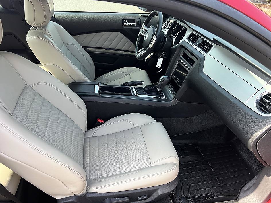 Used 2014 Ford Mustang Premium w/ Equipment Group 203A RWD image 17