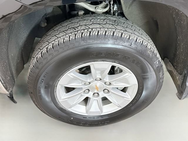 Used 2025 Chevrolet Silverado 1500 LT image 33