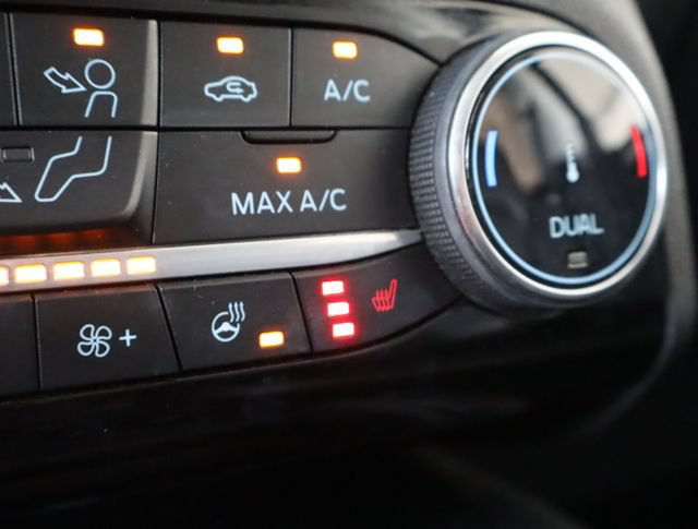 Used 2022 Ford Escape SEL FWD image 33