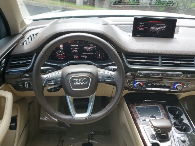 Used 2019 Audi Q7 3.0T Prestige w/ Prestige Package AWD/4WD image 18