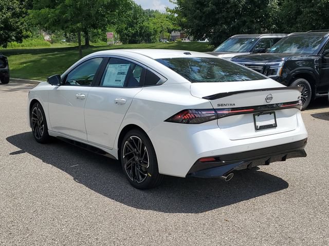 New 2026 Nissan Sentra SR w/ SR Premium Package FWD image 3