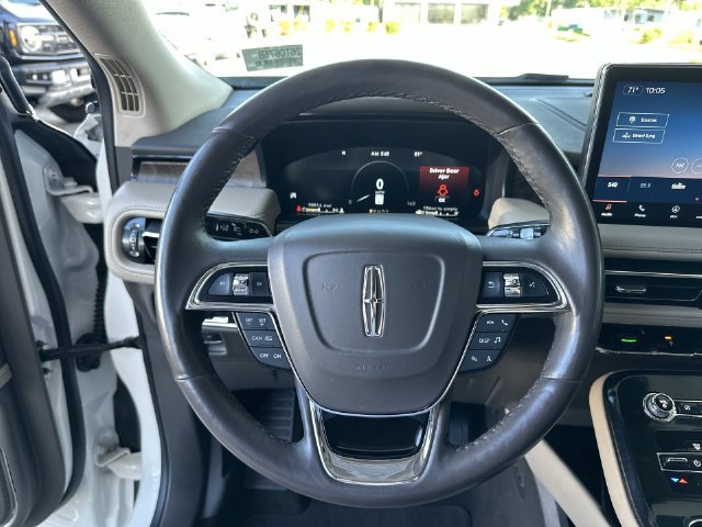 Used 2023 Lincoln Nautilus Reserve AWD/4WD image 15