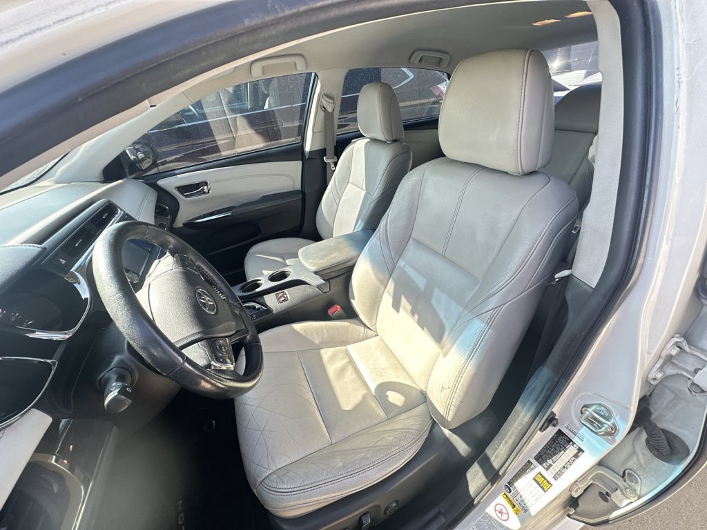 Used 2014 Toyota Avalon XLE FWD image 20