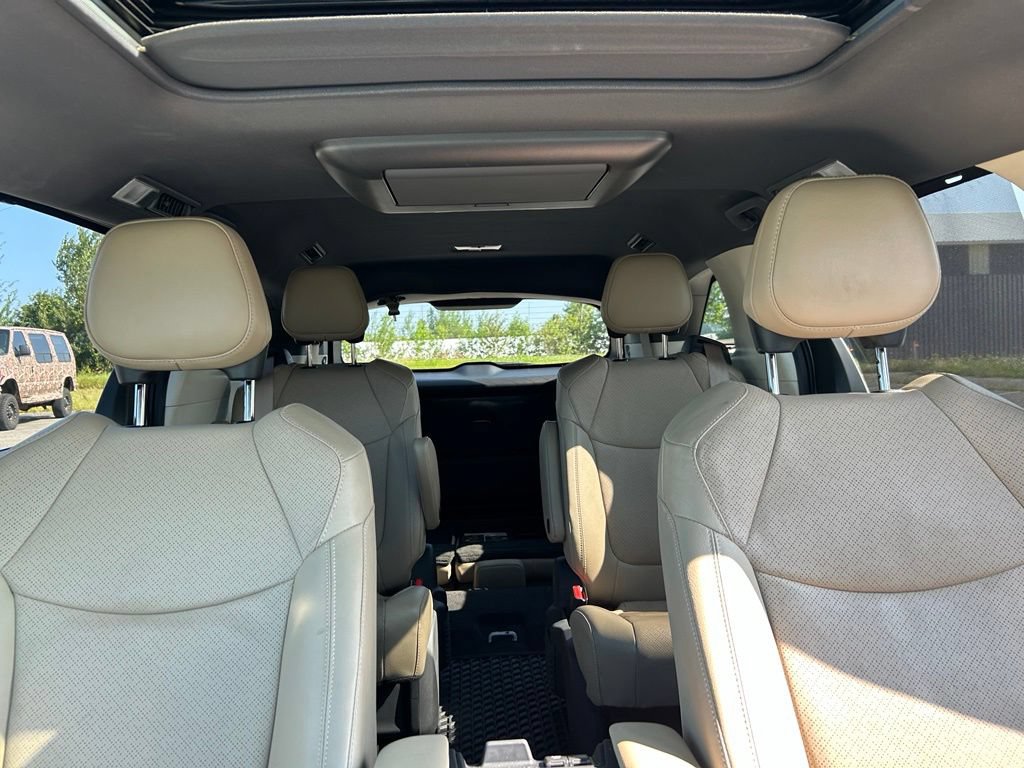 Used 2021 Toyota Sienna Limited AWD/4WD image 42