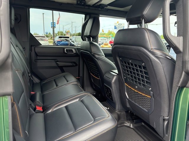 Used 2024 Ford Bronco Badlands image 14