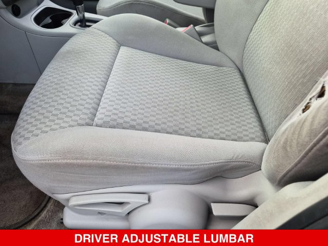 Used 2005 Chevrolet Cobalt LS FWD image 16