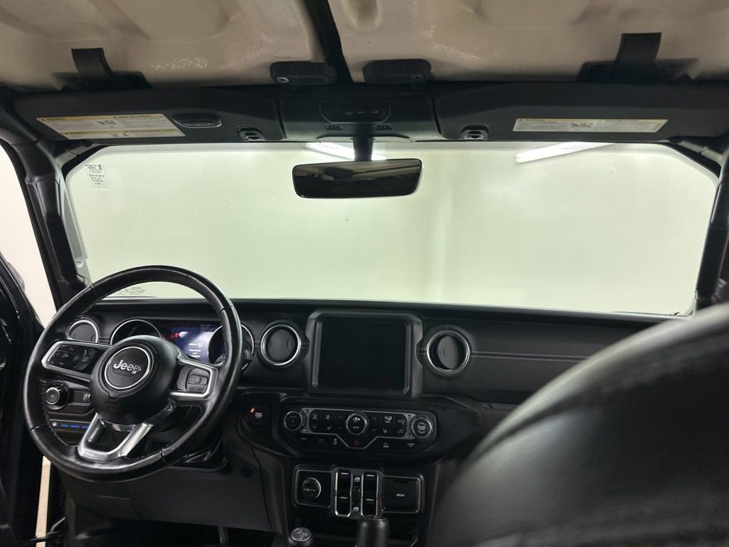 Used 2023 Jeep Wrangler Unlimited Sahara w/ Cold Weather Group AWD/4WD image 24