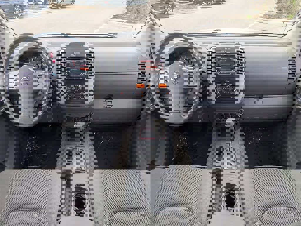 Used 2015 Nissan Frontier SV w/ SV Value Truck Package image 16