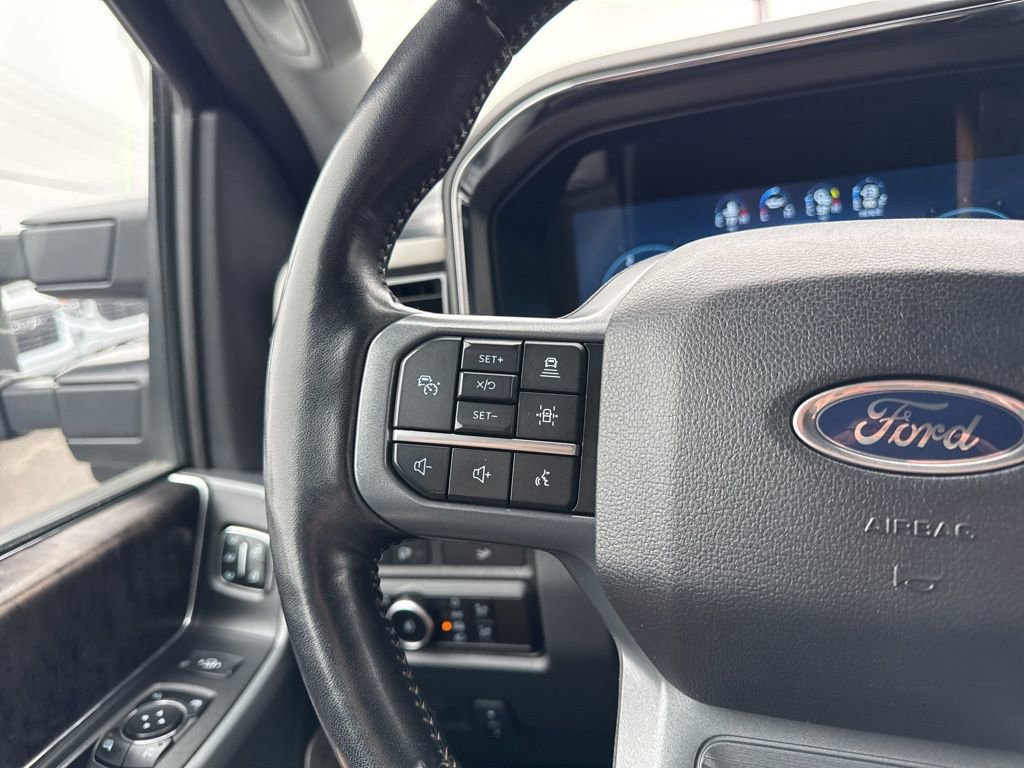 Used 2024 Ford F250 Lariat w/ Lariat Ultimate Package image 17