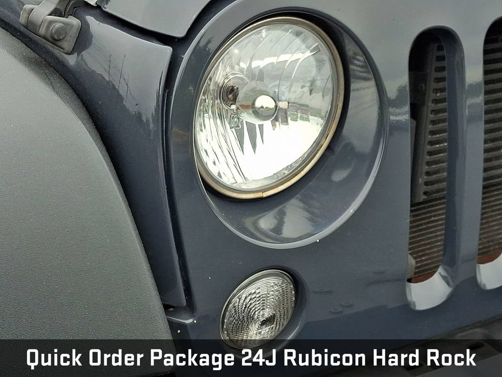 Used 2016 Jeep Wrangler Unlimited Rubicon AWD/4WD image 11