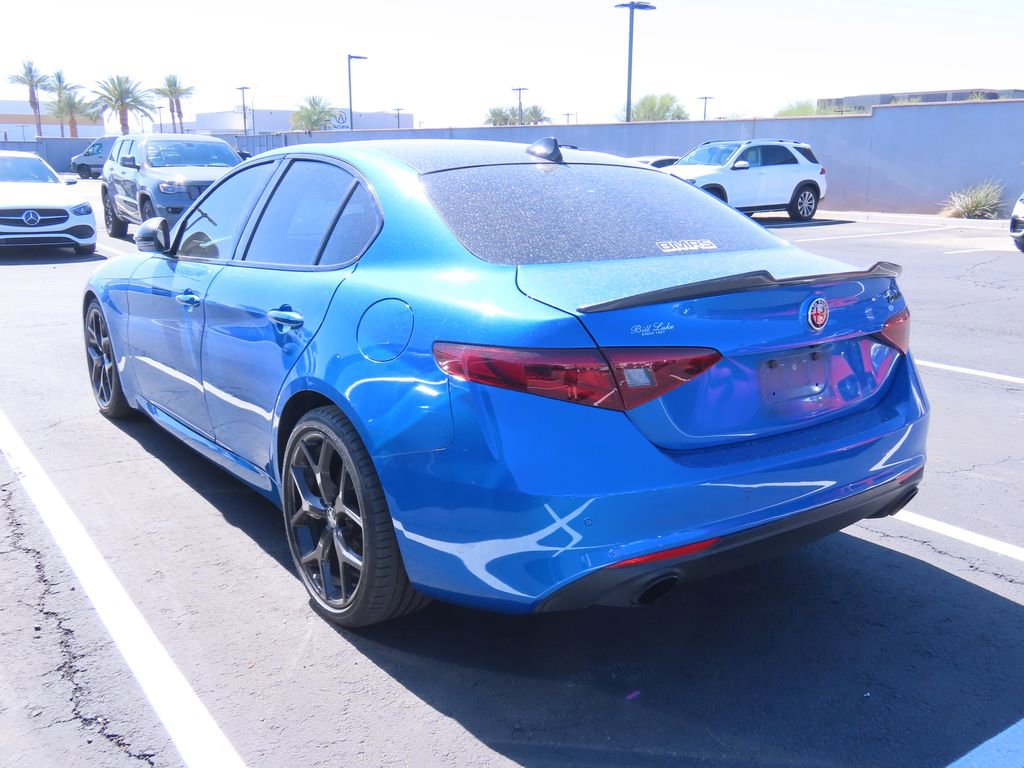 Used 2019 Alfa Romeo Giulia w/ Nero Edizione image 3