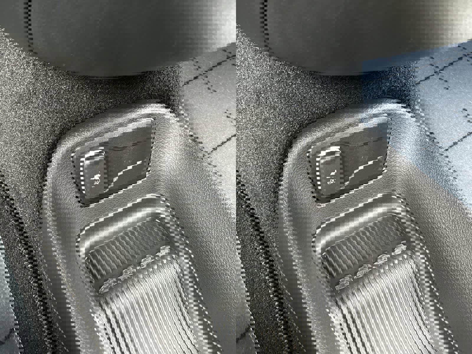 New 2026 Chrysler Pacifica Select image 25