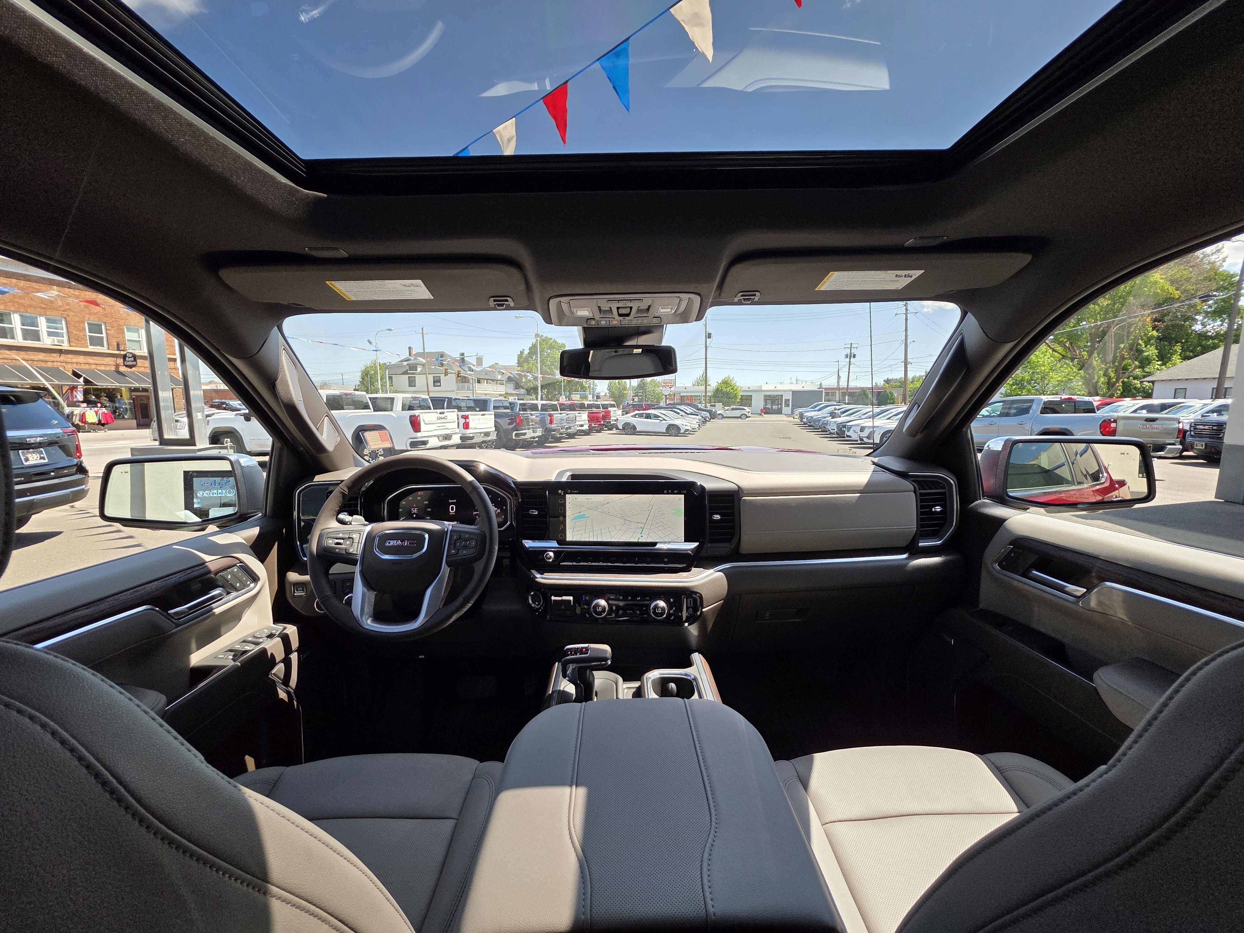 New 2026 GMC Sierra 1500 SLT w/ SLT Convenience Package image 22