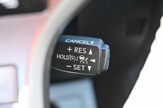 Used 2020 Toyota 4Runner Limited image 37