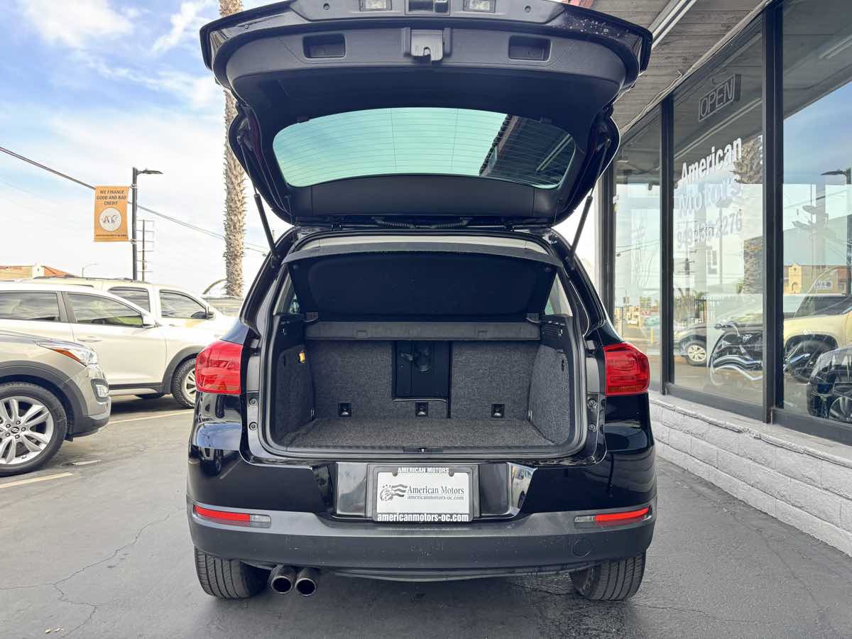 Used 2017 Volkswagen Tiguan S AWD/4WD image 18