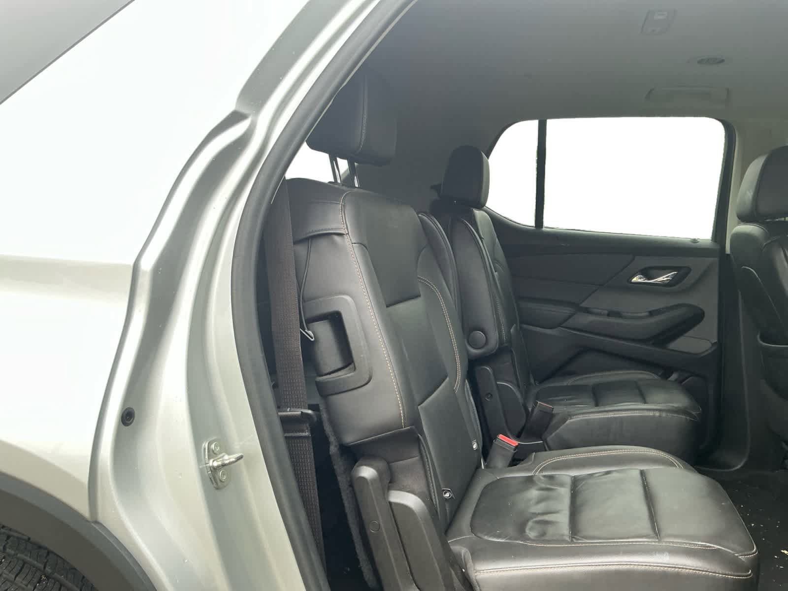 Used 2021 Chevrolet Traverse RS AWD/4WD image 13