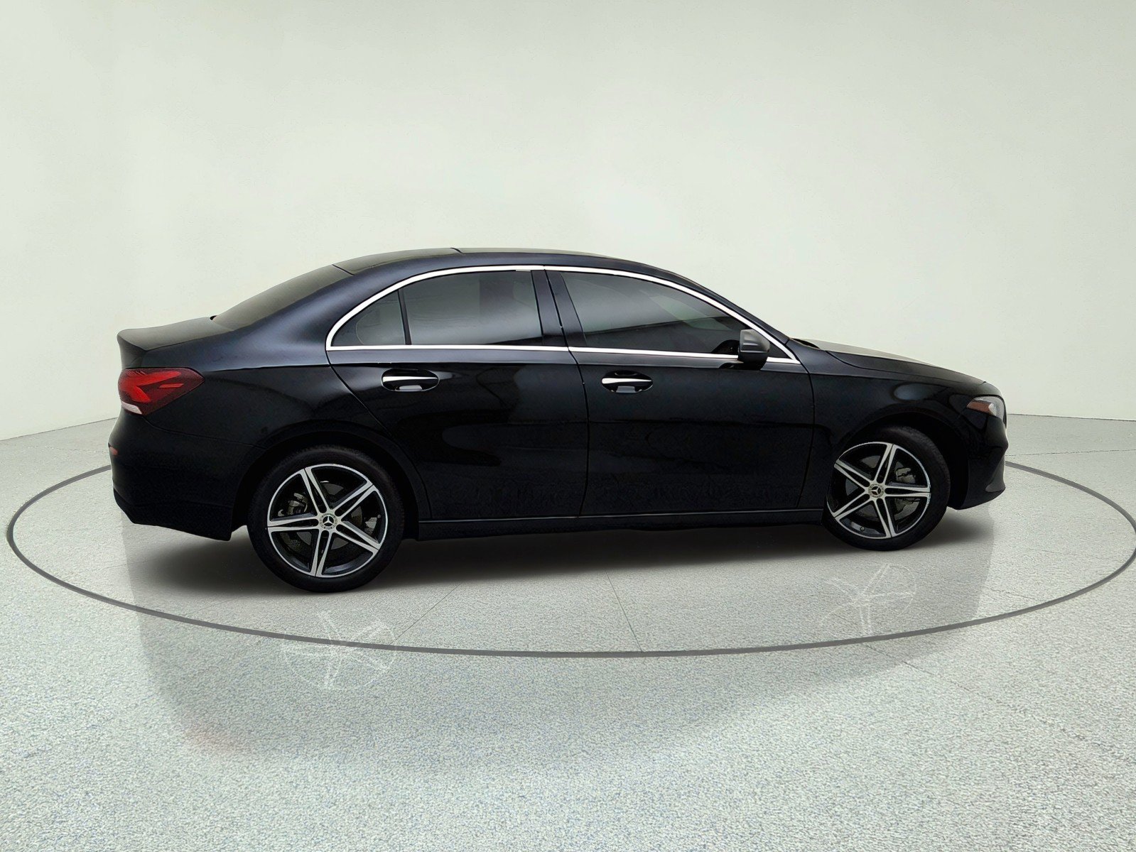 Certified 2022 Mercedes-Benz A 220 image 7