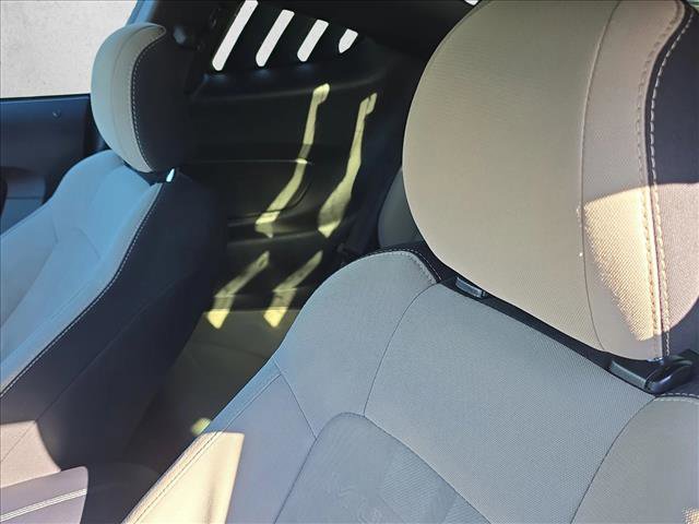 Used 2018 Ford Mustang Coupe image 16