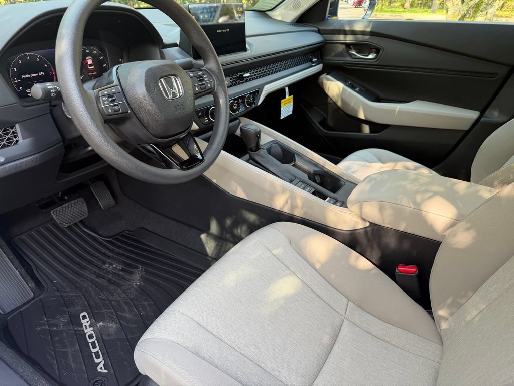 New 2026 Honda Accord SE image 18