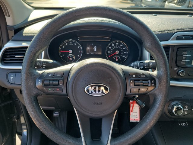 Used 2016 Kia Sorento FWD image 15