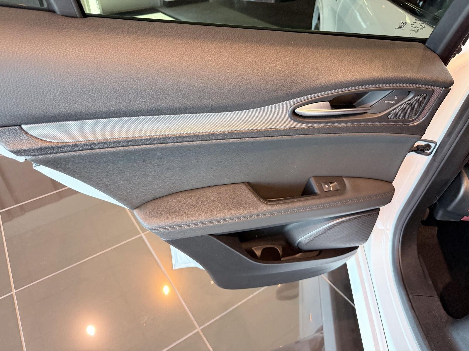 Used 2023 Alfa Romeo Stelvio Veloce AWD/4WD image 22