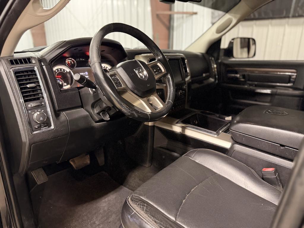 Used 2015 RAM 2500 Laramie w/ Convenience Group image 11