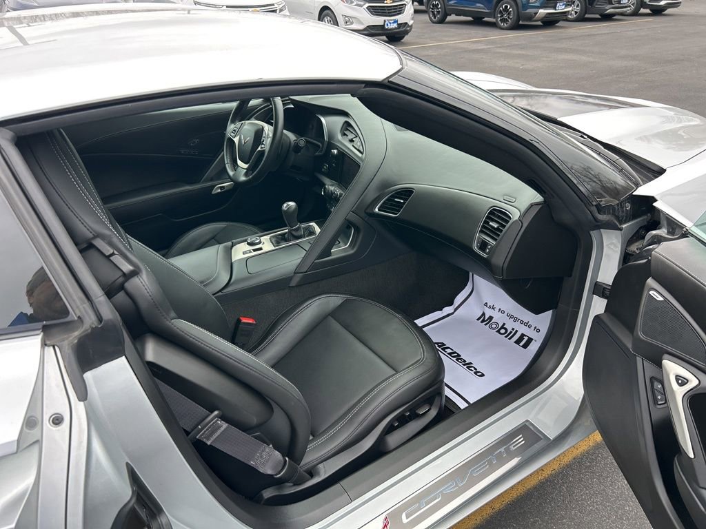 Used 2015 Chevrolet Corvette Stingray Coupe w/ 2LT Preferred Equipment Group image 30