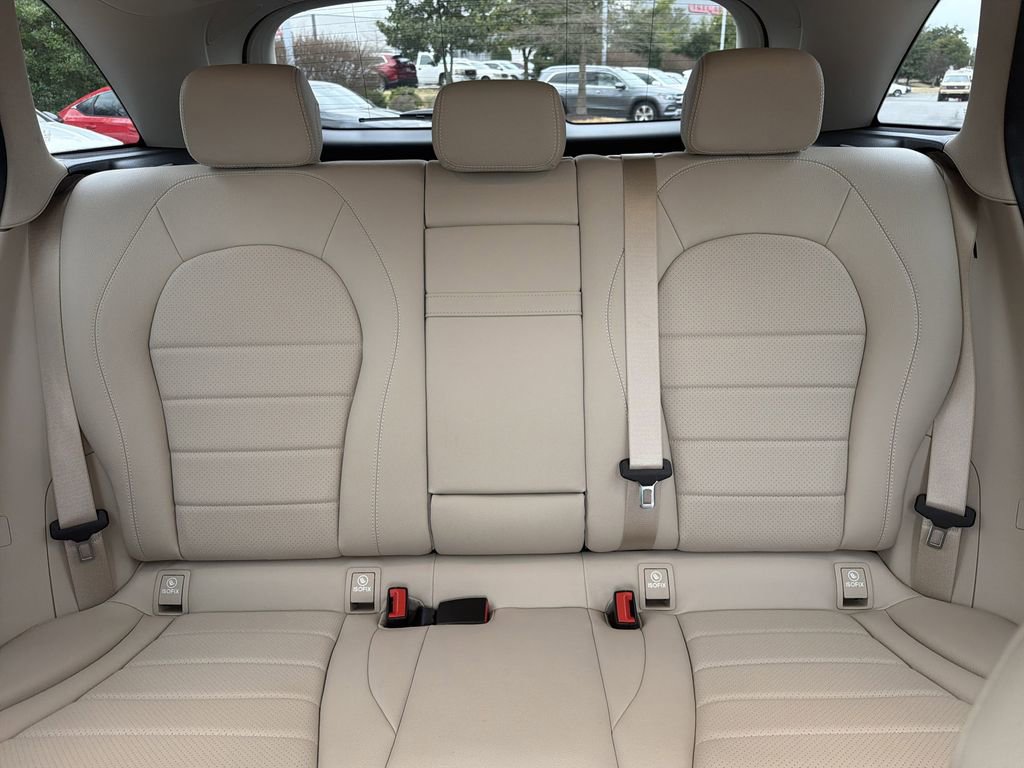 Used 2022 Mercedes-Benz GLC 300 4MATIC image 30