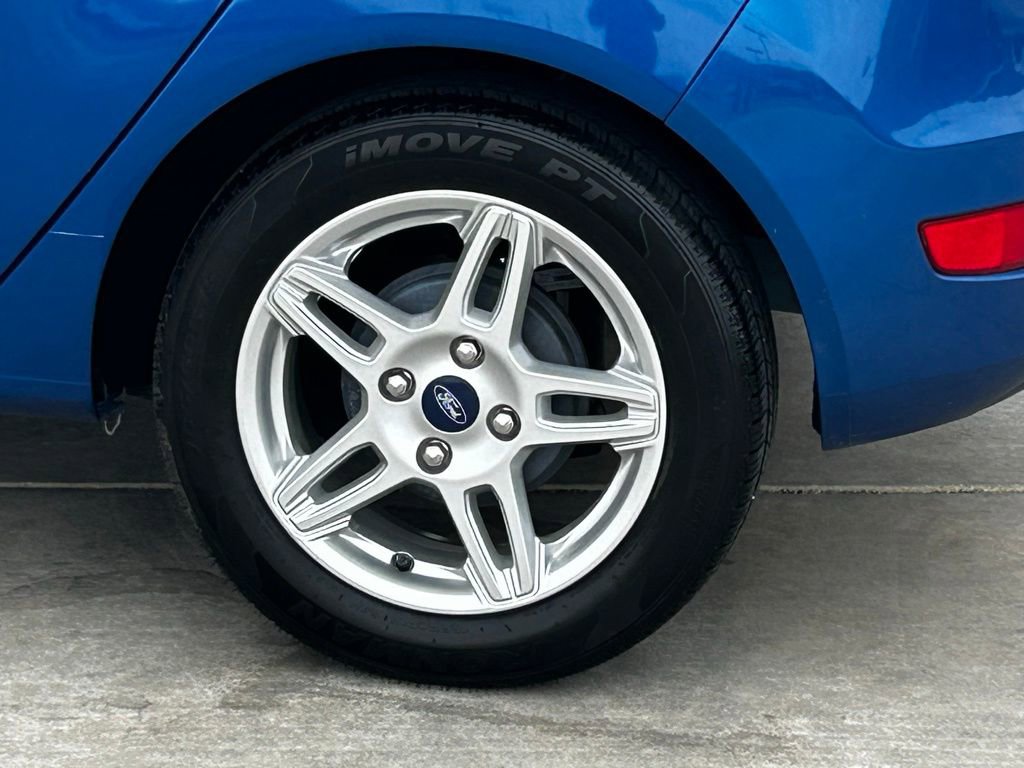 Used 2018 Ford Fiesta SE image 5