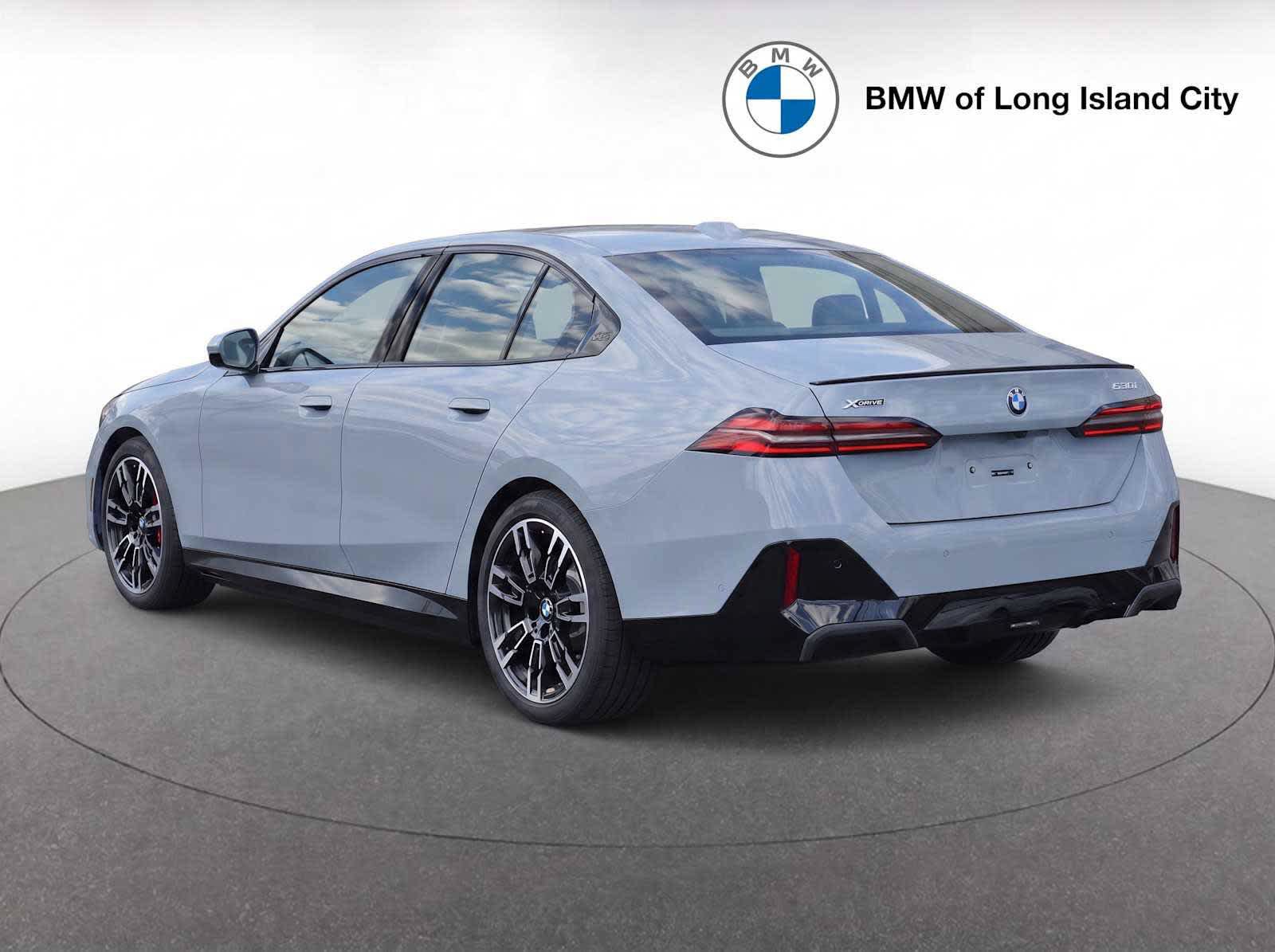 New 2027 BMW 530i xDrive w/ M Sport Package AWD/4WD image 5