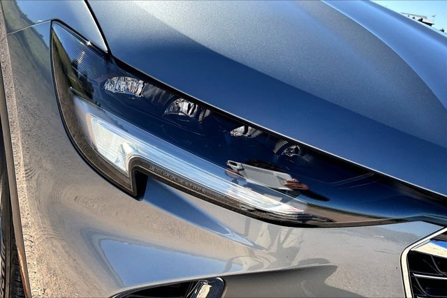 Used 2023 Buick Envision Essence image 31