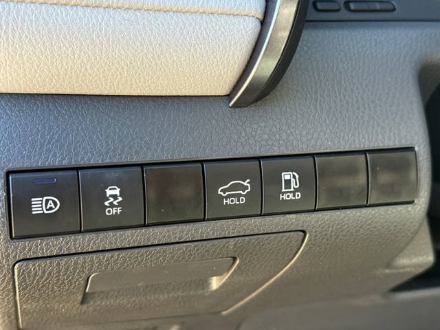Used 2024 Toyota Camry SE FWD image 21