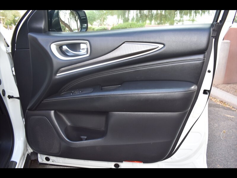 Used 2017 INFINITI QX60 FWD w/ Premium Plus Package image 37