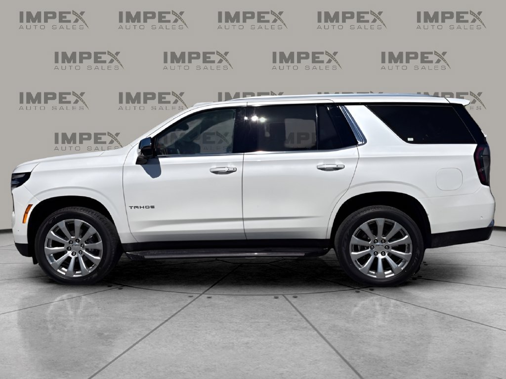 Used 2025 Chevrolet Tahoe Premier AWD/4WD image 2