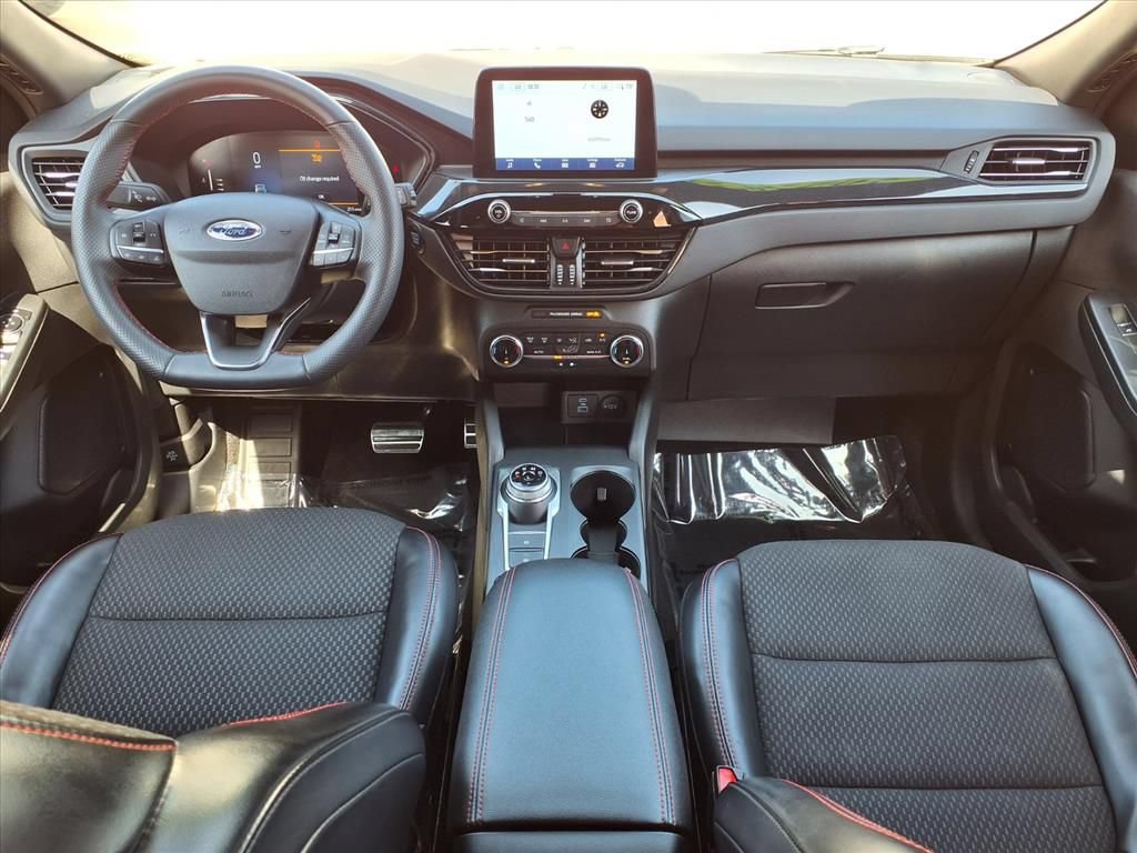 Used 2023 Ford Escape ST-Line FWD image 14