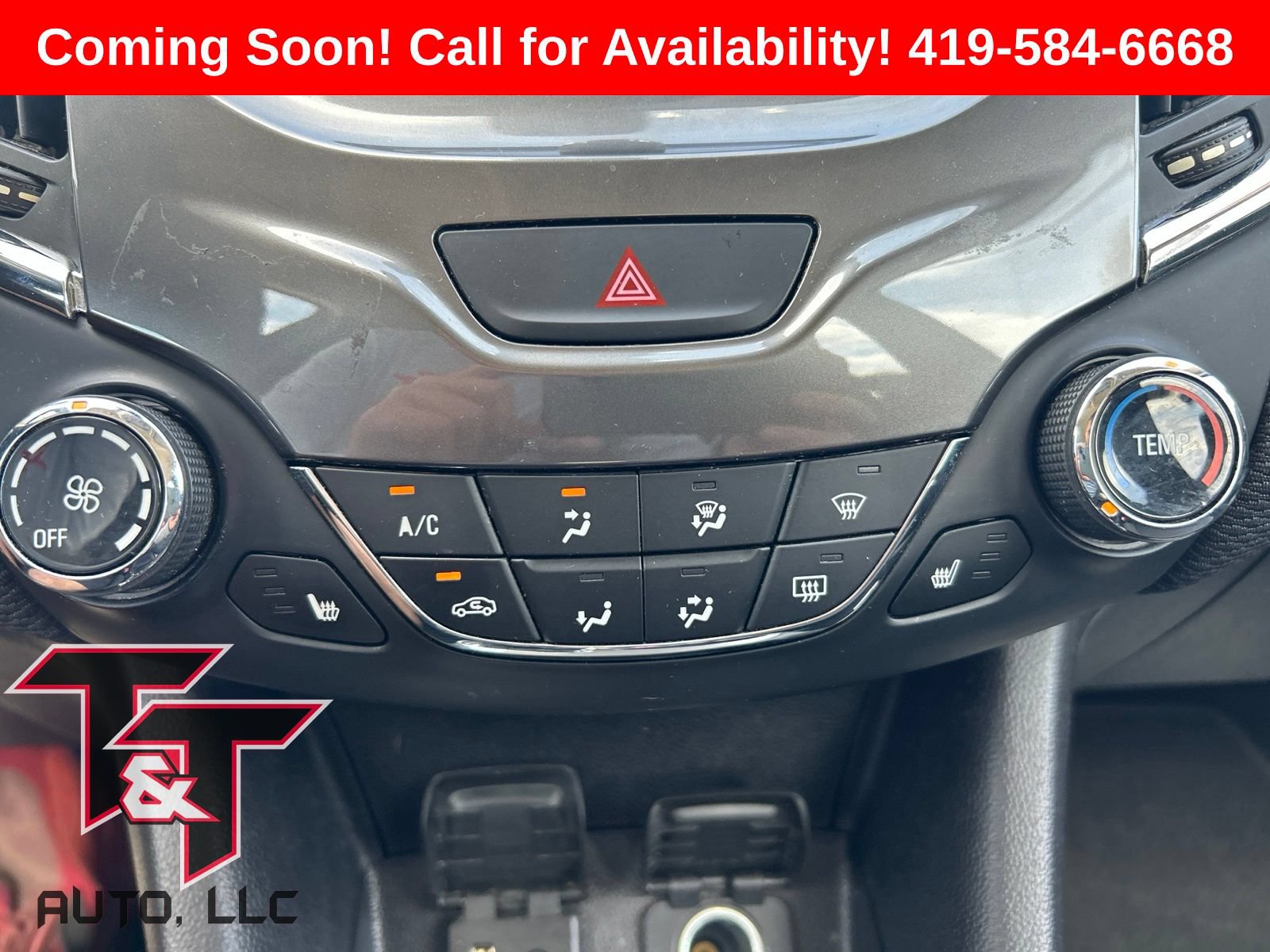 Used 2017 Chevrolet Cruze LT w/ Convenience Package FWD image 11