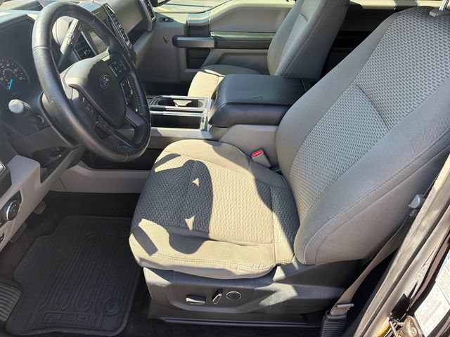 Used 2016 Ford F150 XLT w/ Equipment Group 302A Luxury AWD/4WD image 11