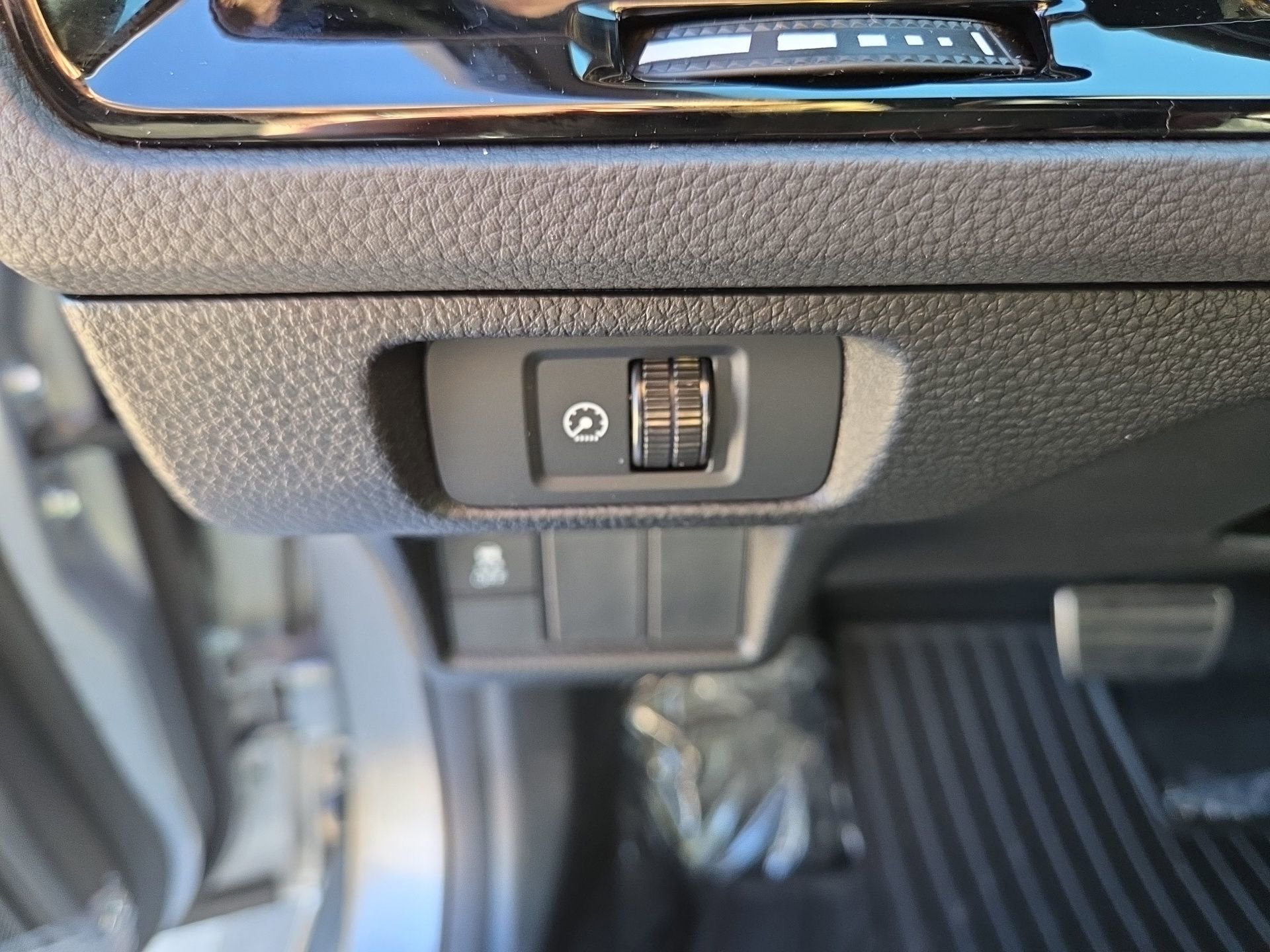 New 2026 Honda Civic Sport Touring image 13