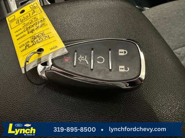 Used 2023 Chevrolet Equinox LT AWD/4WD image 16