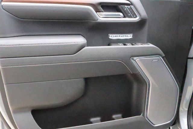New 2025 GMC Sierra 1500 Denali w/ Denali Reserve Package image 10