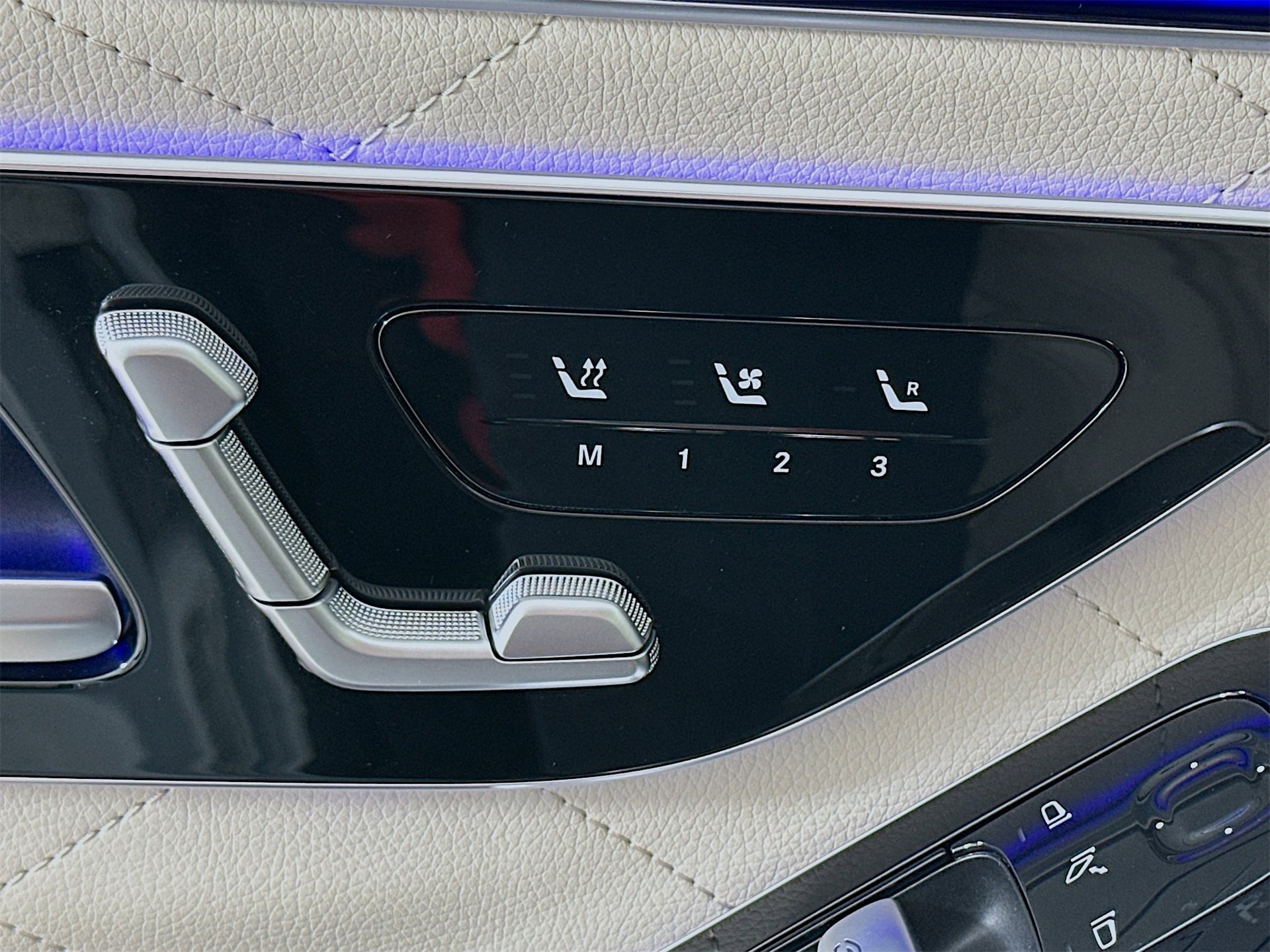 New 2026 Mercedes-Benz S 580 4MATIC Sedan image 22